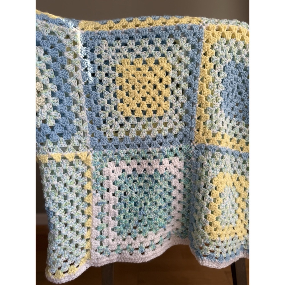 New Crochet Baby Afghan Throw Blanket‎ Pastel Granny Square Handmade 54" x 34"